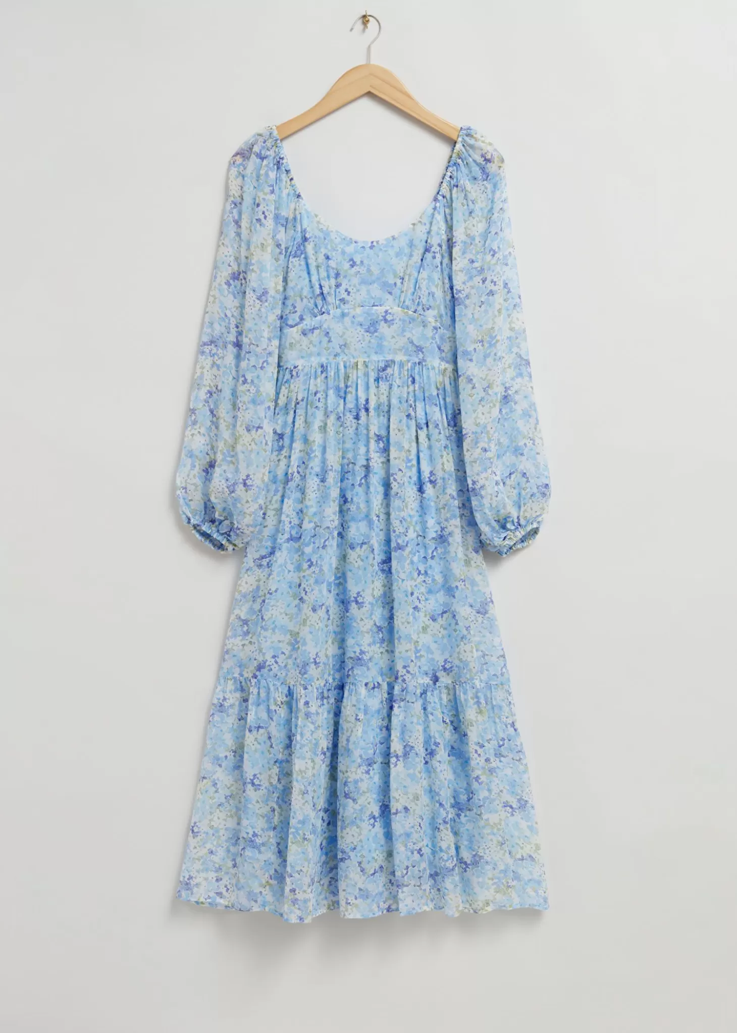 Kjoler*& Other Stories Midi-Kjole I Chiffon Med Rund Hals Blatt Blomstertrykk